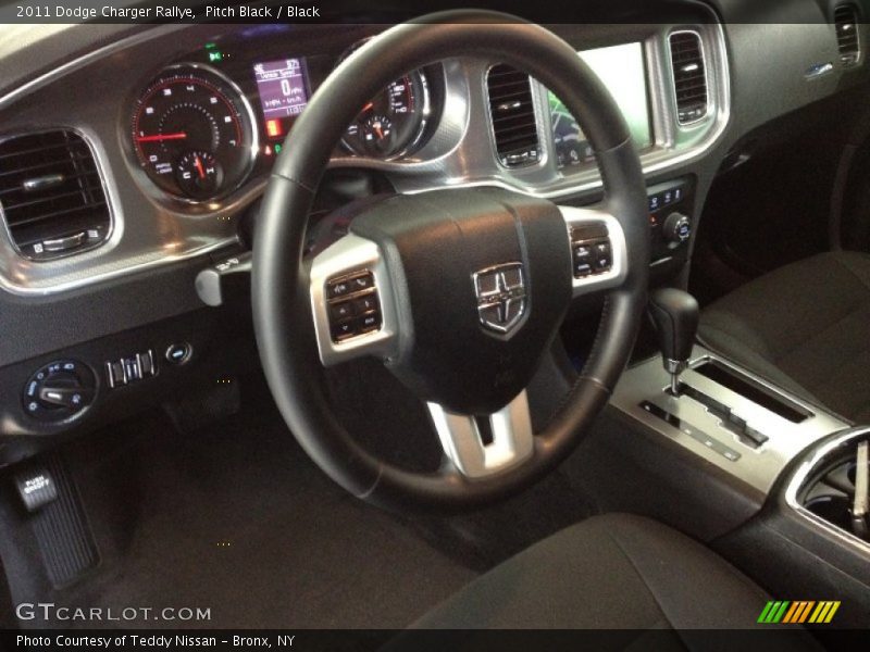 Pitch Black / Black 2011 Dodge Charger Rallye