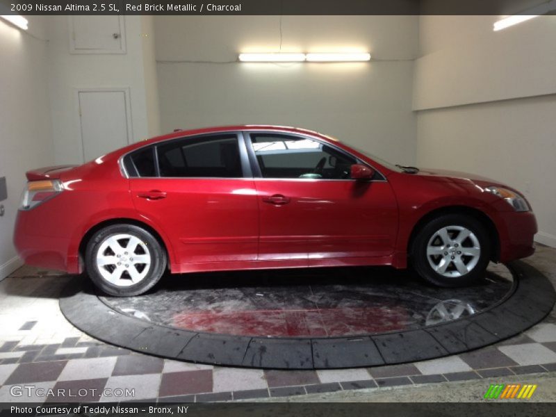 Red Brick Metallic / Charcoal 2009 Nissan Altima 2.5 SL