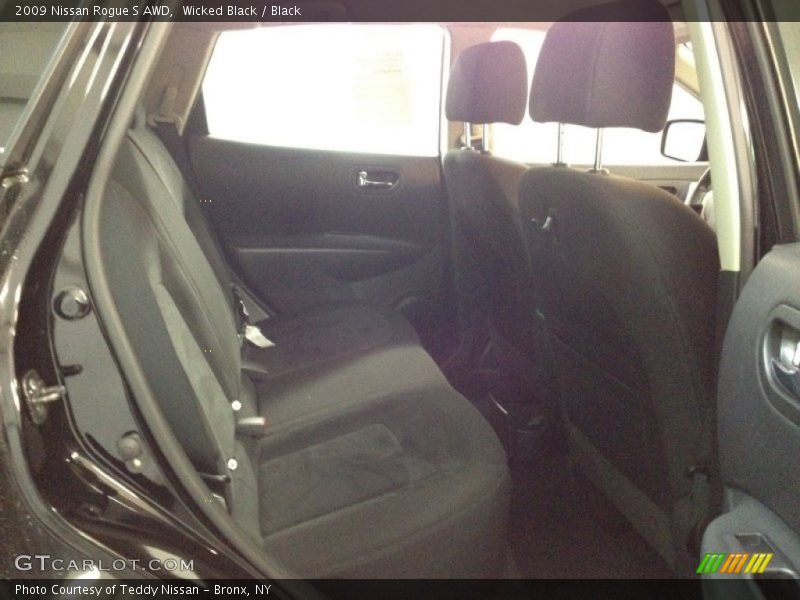 Wicked Black / Black 2009 Nissan Rogue S AWD