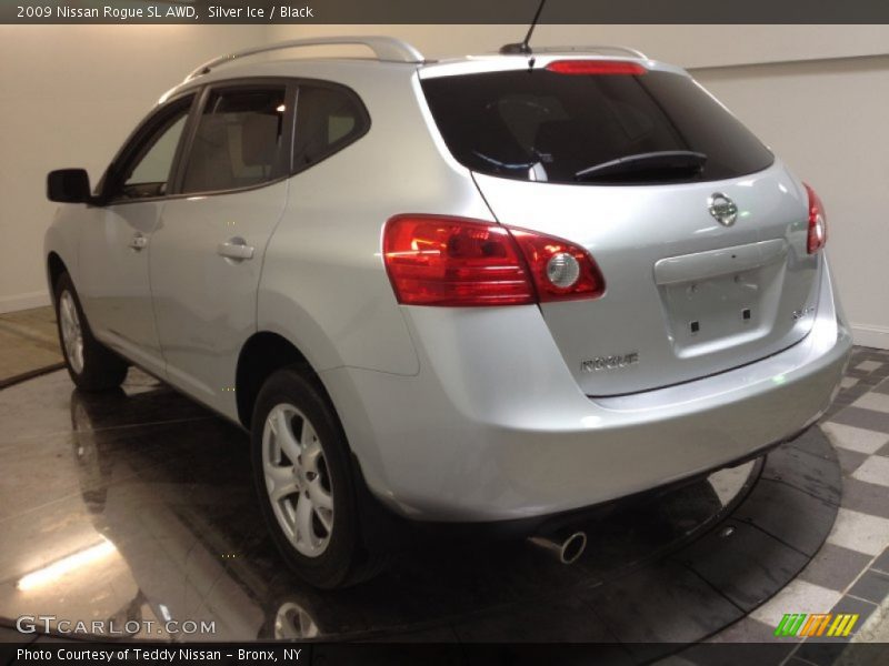 Silver Ice / Black 2009 Nissan Rogue SL AWD