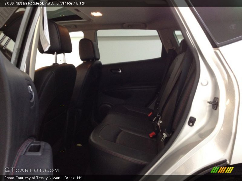 Silver Ice / Black 2009 Nissan Rogue SL AWD