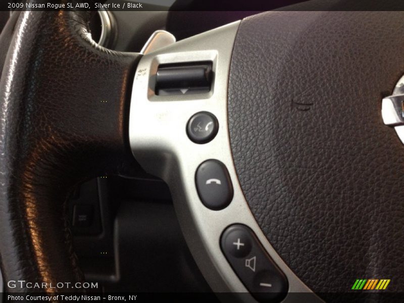Silver Ice / Black 2009 Nissan Rogue SL AWD