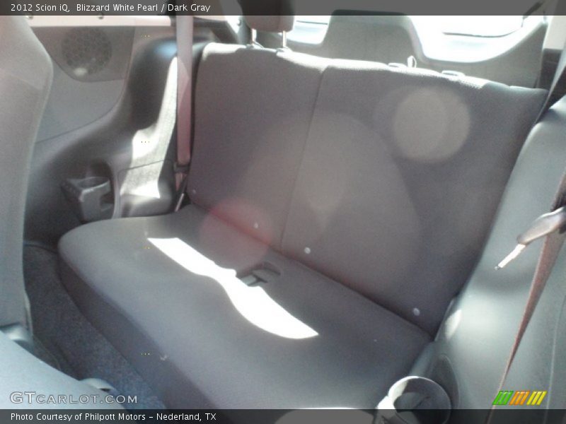 Blizzard White Pearl / Dark Gray 2012 Scion iQ