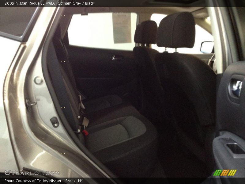 Gotham Gray / Black 2009 Nissan Rogue SL AWD