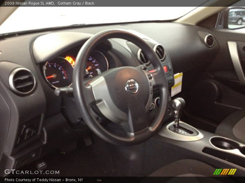 Gotham Gray / Black 2009 Nissan Rogue SL AWD