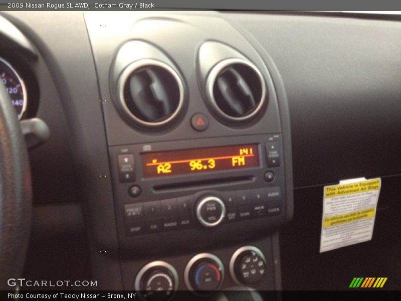 Gotham Gray / Black 2009 Nissan Rogue SL AWD