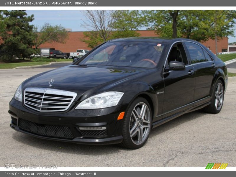Front 3/4 View of 2011 S 65 AMG Sedan