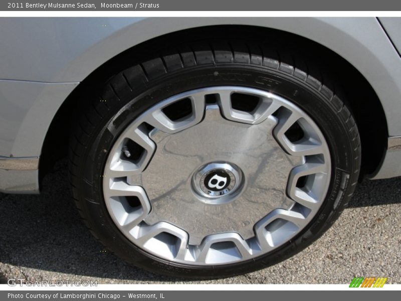  2011 Mulsanne Sedan Wheel
