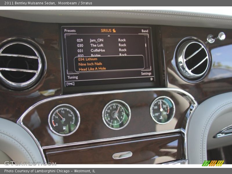 Moonbeam / Stratus 2011 Bentley Mulsanne Sedan