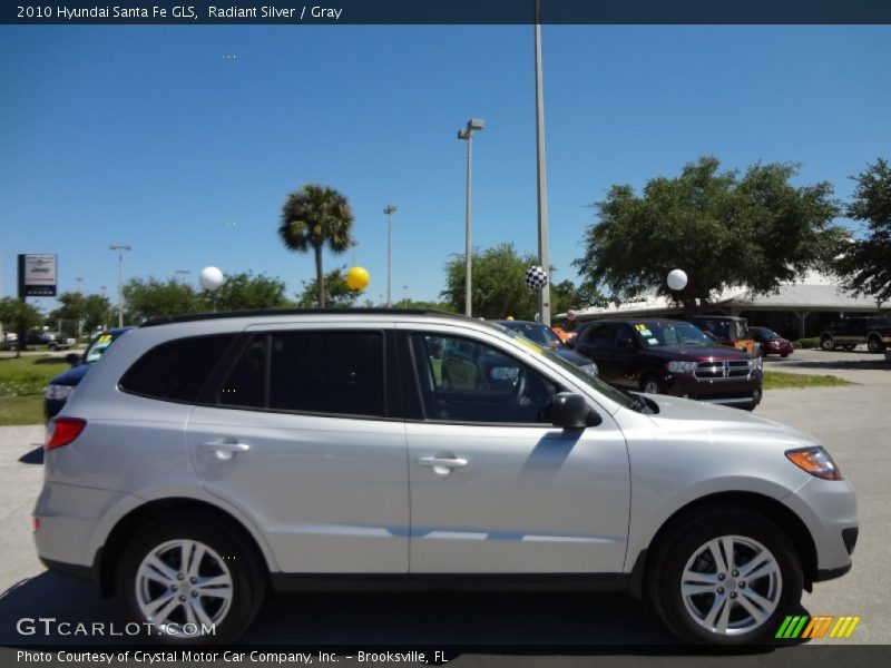 Radiant Silver / Gray 2010 Hyundai Santa Fe GLS