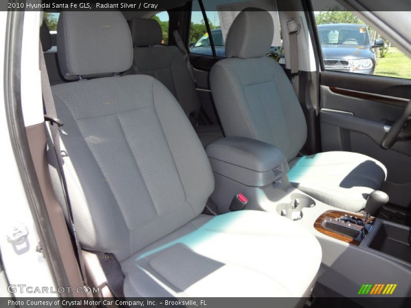 Radiant Silver / Gray 2010 Hyundai Santa Fe GLS