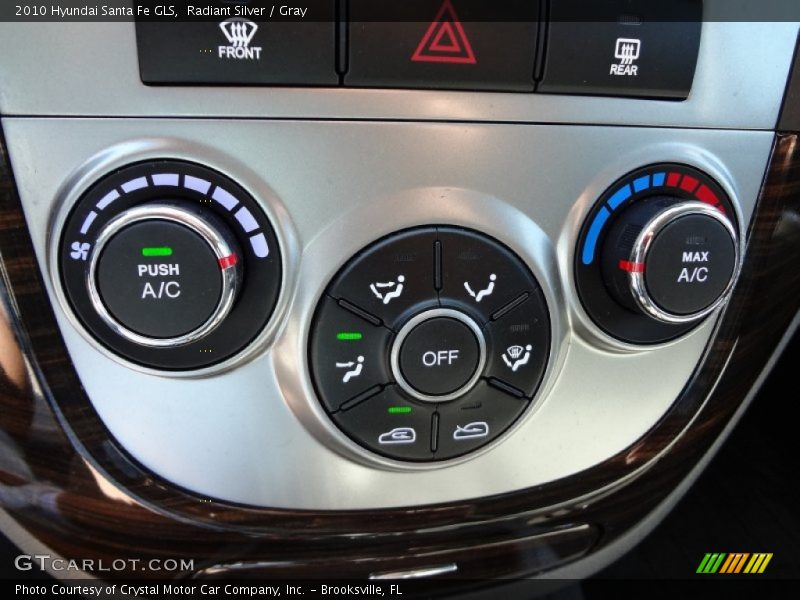 Radiant Silver / Gray 2010 Hyundai Santa Fe GLS