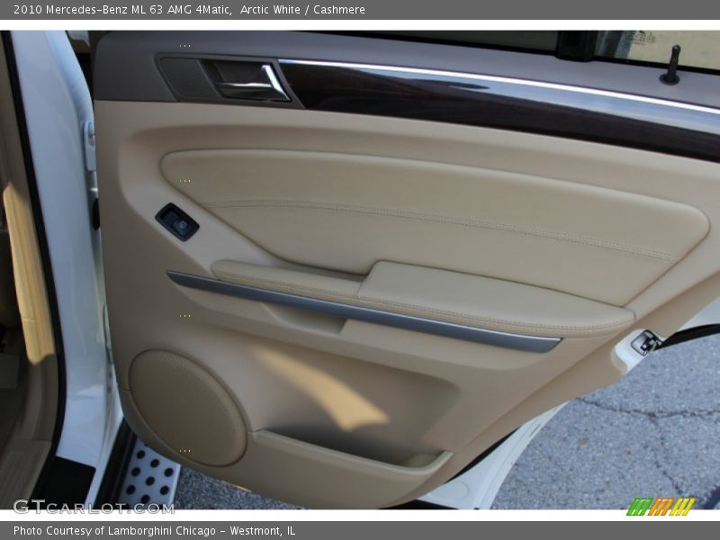 Door Panel of 2010 ML 63 AMG 4Matic