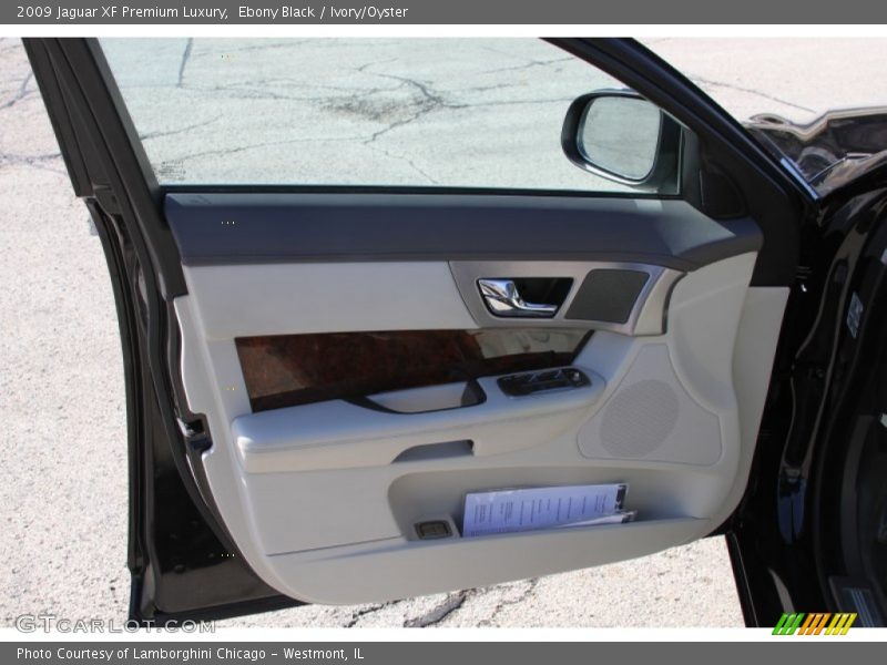 Ebony Black / Ivory/Oyster 2009 Jaguar XF Premium Luxury