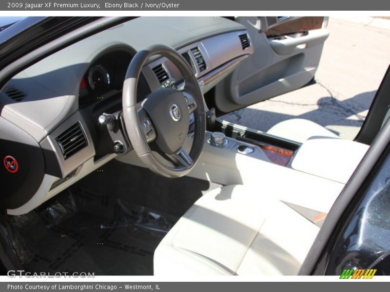 Ebony Black / Ivory/Oyster 2009 Jaguar XF Premium Luxury
