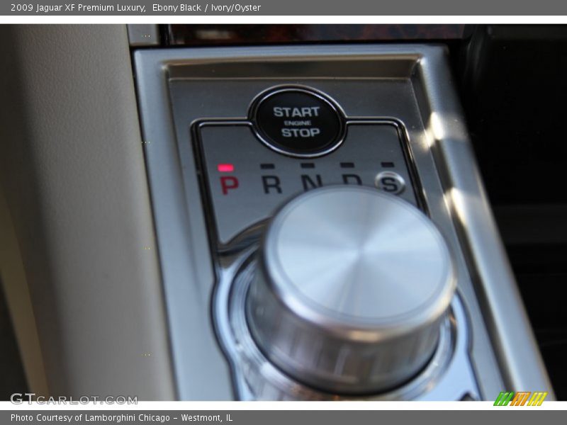 Ebony Black / Ivory/Oyster 2009 Jaguar XF Premium Luxury