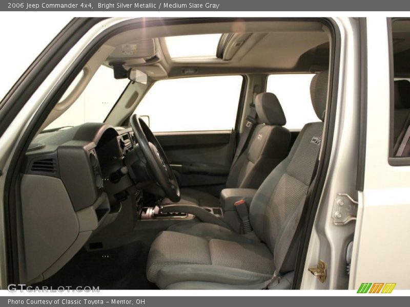 Bright Silver Metallic / Medium Slate Gray 2006 Jeep Commander 4x4