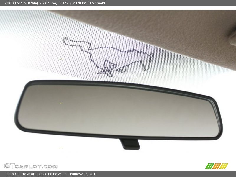 Black / Medium Parchment 2000 Ford Mustang V6 Coupe