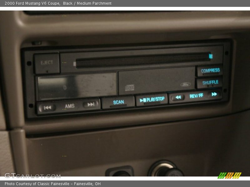 Black / Medium Parchment 2000 Ford Mustang V6 Coupe