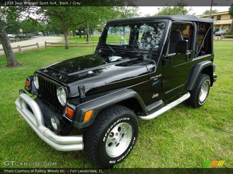 Black / Gray 1998 Jeep Wrangler Sport 4x4