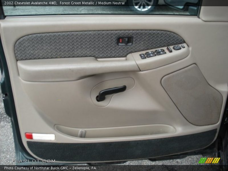 Forest Green Metallic / Medium Neutral 2002 Chevrolet Avalanche 4WD