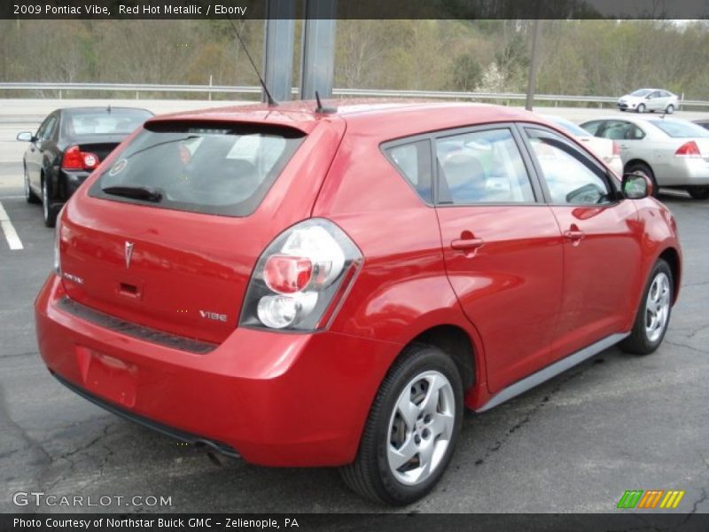 Red Hot Metallic / Ebony 2009 Pontiac Vibe