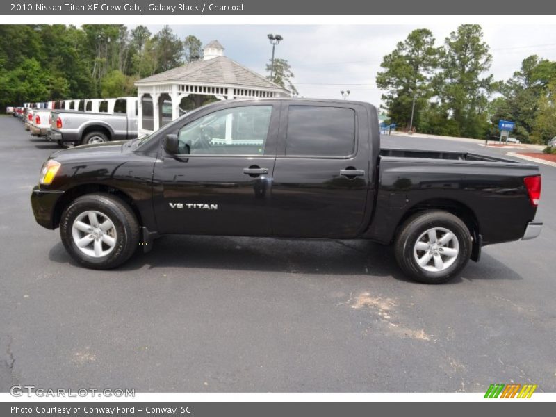 Galaxy Black / Charcoal 2010 Nissan Titan XE Crew Cab