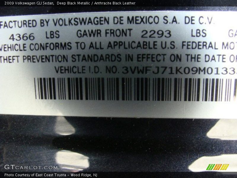 Deep Black Metallic / Anthracite Black Leather 2009 Volkswagen GLI Sedan