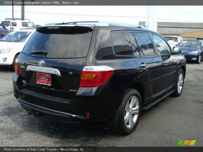 Black / Ash 2009 Toyota Highlander Limited 4WD