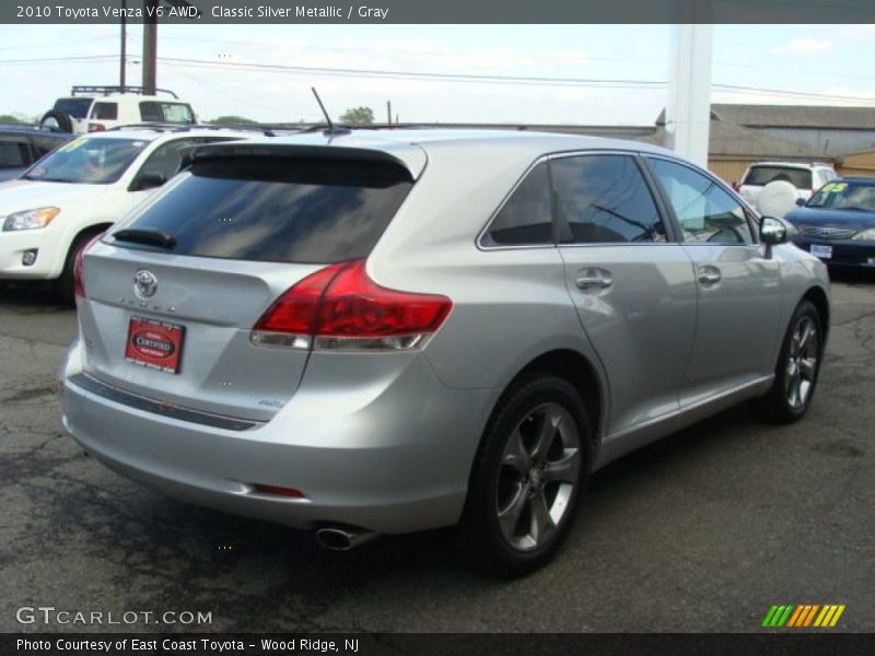 Classic Silver Metallic / Gray 2010 Toyota Venza V6 AWD