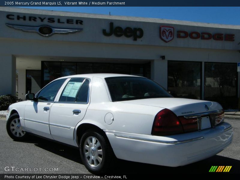 Vibrant White / Medium Parchment 2005 Mercury Grand Marquis LS
