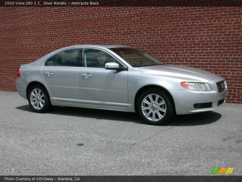 Silver Metallic / Anthracite Black 2009 Volvo S80 3.2