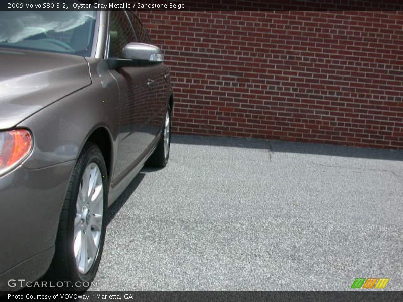 Oyster Gray Metallic / Sandstone Beige 2009 Volvo S80 3.2