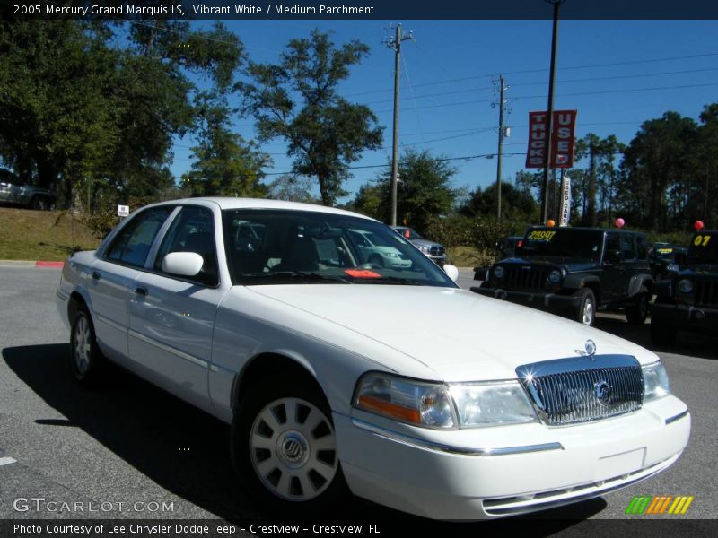 Vibrant White / Medium Parchment 2005 Mercury Grand Marquis LS