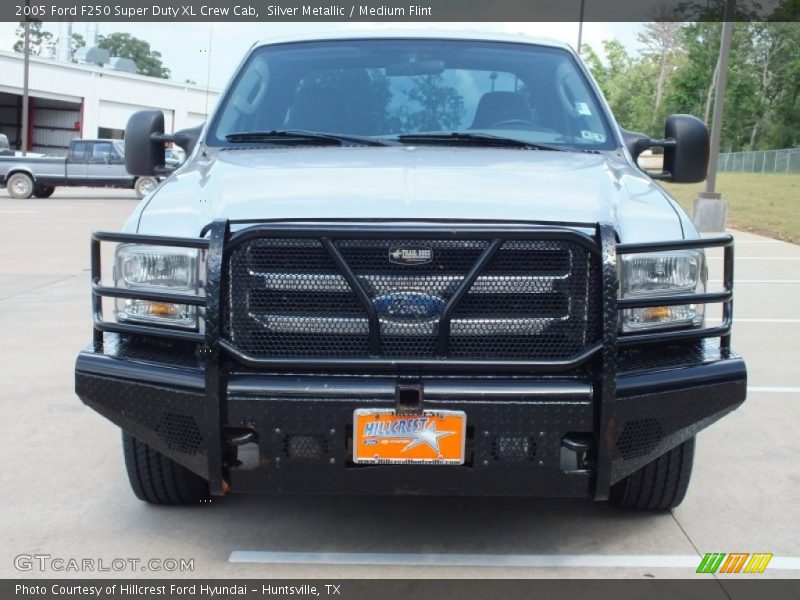 Silver Metallic / Medium Flint 2005 Ford F250 Super Duty XL Crew Cab