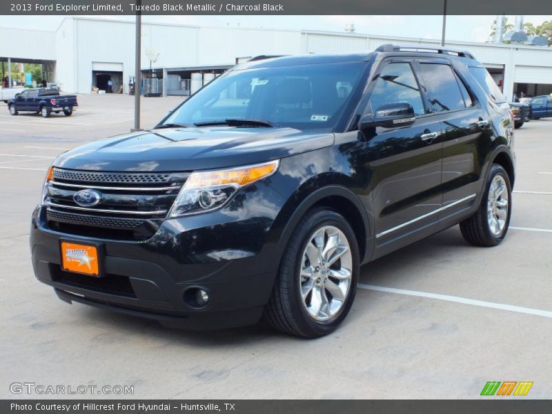 Tuxedo Black Metallic / Charcoal Black 2013 Ford Explorer Limited