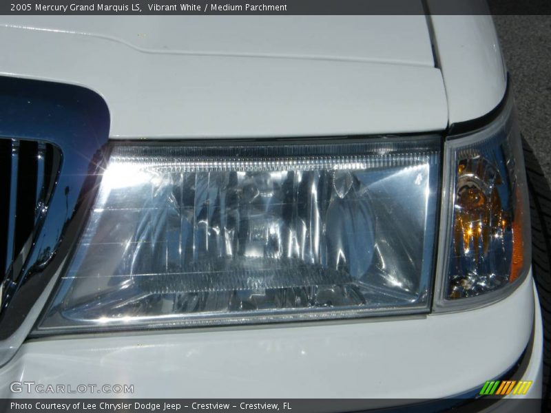 Vibrant White / Medium Parchment 2005 Mercury Grand Marquis LS