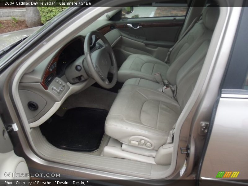 Cashmere / Shale 2004 Cadillac DeVille Sedan