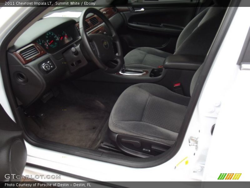 Summit White / Ebony 2011 Chevrolet Impala LT