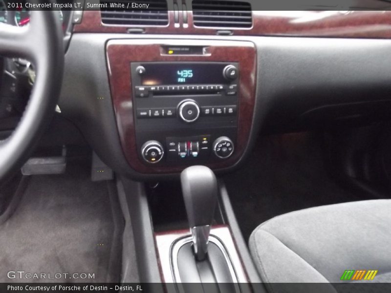 Summit White / Ebony 2011 Chevrolet Impala LT