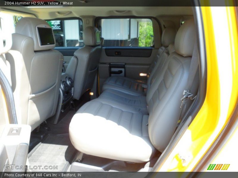 Yellow / Wheat 2004 Hummer H2 SUV