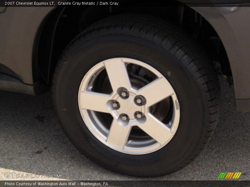 Granite Gray Metallic / Dark Gray 2007 Chevrolet Equinox LT