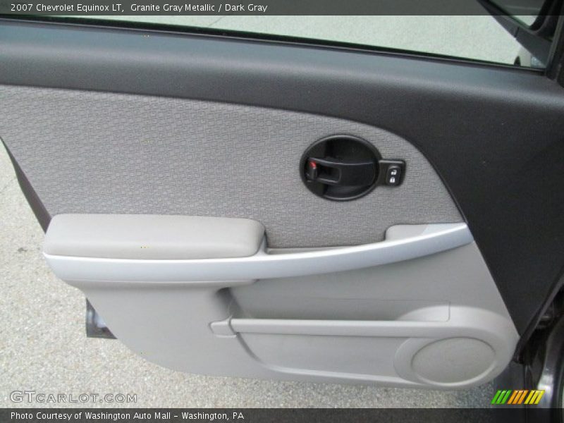 Granite Gray Metallic / Dark Gray 2007 Chevrolet Equinox LT