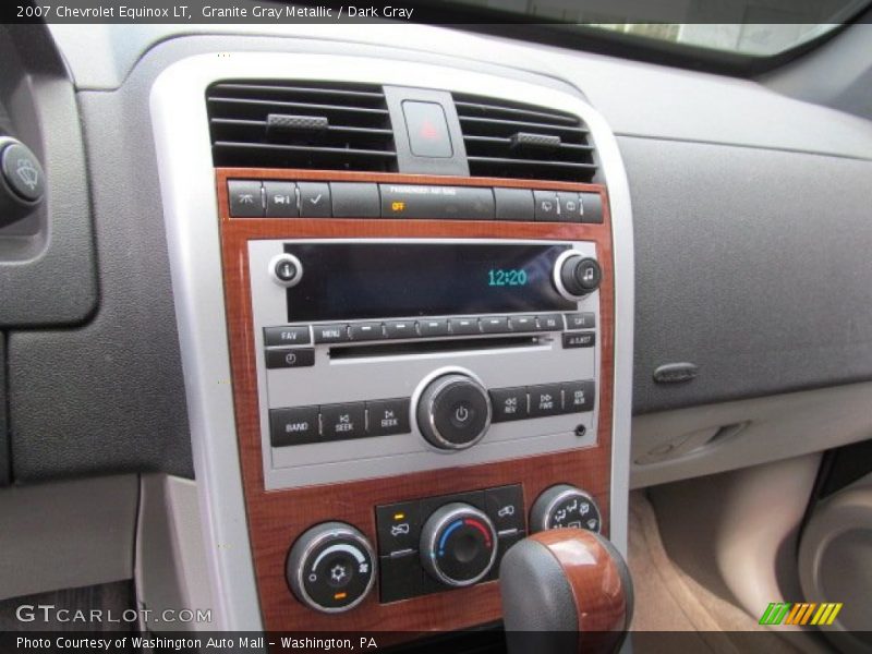 Granite Gray Metallic / Dark Gray 2007 Chevrolet Equinox LT