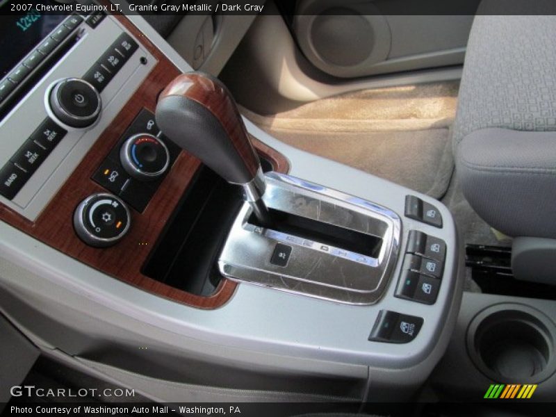 Granite Gray Metallic / Dark Gray 2007 Chevrolet Equinox LT