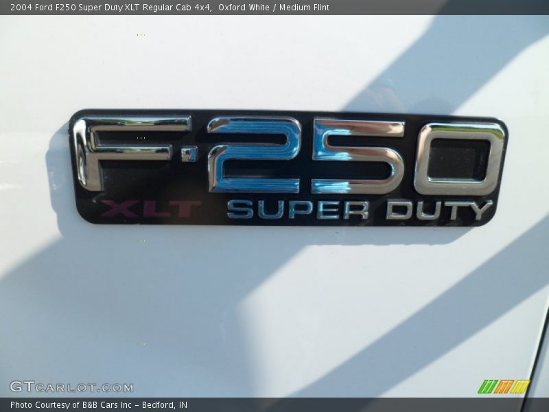  2004 F250 Super Duty XLT Regular Cab 4x4 Logo