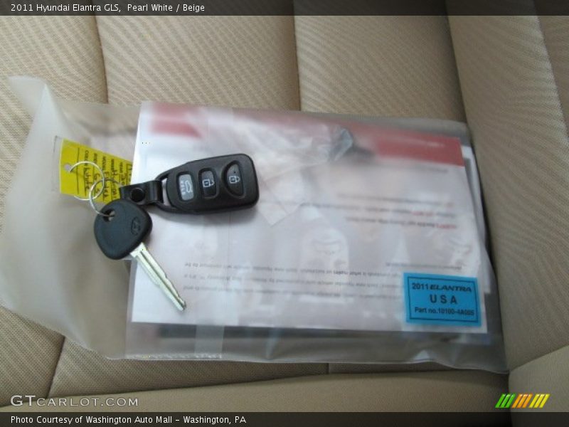 Pearl White / Beige 2011 Hyundai Elantra GLS