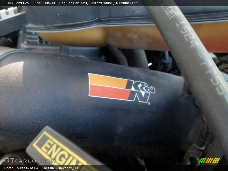 Oxford White / Medium Flint 2004 Ford F250 Super Duty XLT Regular Cab 4x4