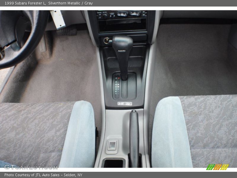 Silverthorn Metallic / Gray 1999 Subaru Forester L