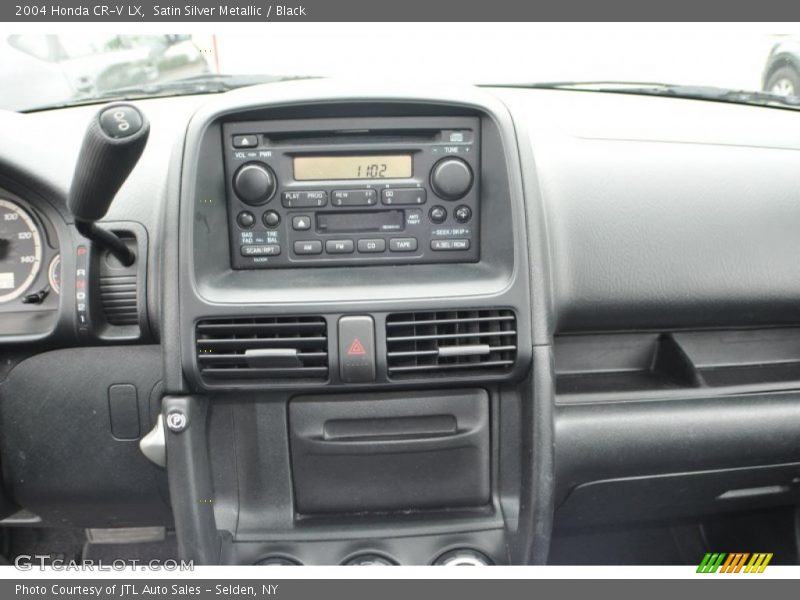 Satin Silver Metallic / Black 2004 Honda CR-V LX